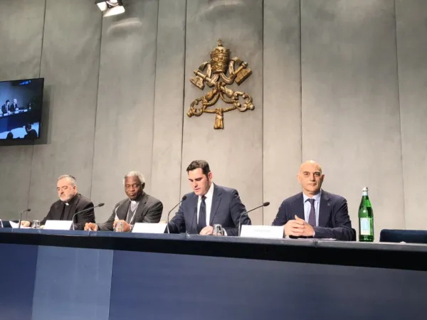 La conferenza stampa di presentazione del Messaggio per la Quaresima 2019 | Twitter @VaticanIHD