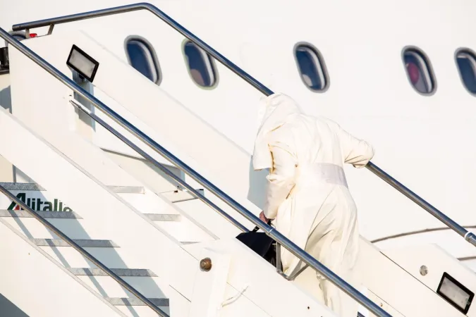 Papa Francesco in volo verso Maputo  |  | Daniel Ibanez, ACI Group