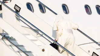 Papa Francesco in volo verso Maputo ricorda le vittime degli uragani nelle Bahamas