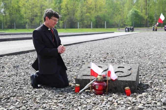 In preghiera per il Clero martire in Polonia |  | Episcopato Polacco 