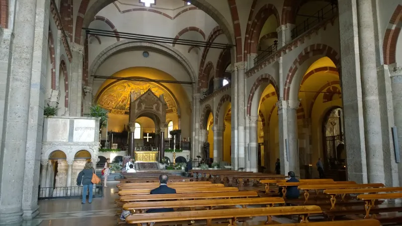 La basilica di Sant' Ambrogio |  | Aci Stampa