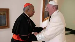 Il Cardinale Ranjith con Papa Francesco in uno dei loro incontri  / Twitter PD