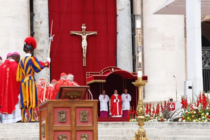 Papa Francesco celebra la Messa di Pentecoste |  | Daniel Ibanez, ACI Group
