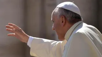 Papa Francesco agli Argentini: “La Madre Patria non si vende”