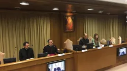 Un momento della Conferenza Deus Caritas Est, Aula Nuova del Sinodo, 25 febbraio 2016  / TW