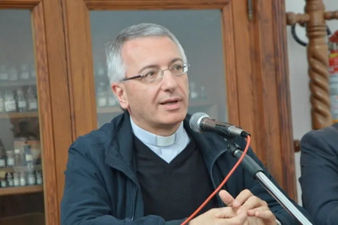 Monsignor Leonardo D'Ascenzo |  | traniviva.it