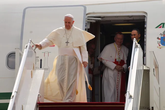 L'arrivo del Papa in Myanmar |  | Ed Pentin/ TW
