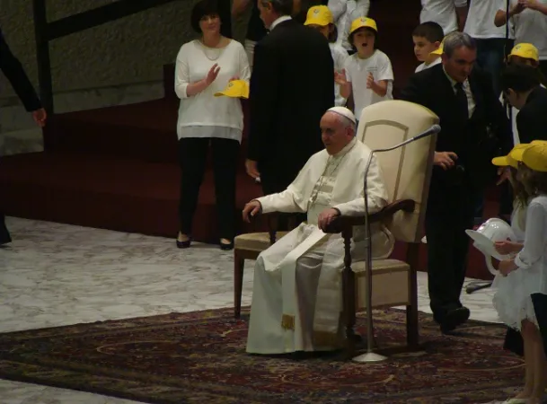 Papa Francesco con i bambini della Fabbrica della Pace |  | Marco Mancini - Aci Stampa