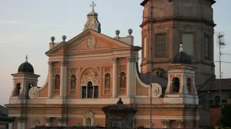 Dalla Cattedrale ricostruita a quella da ricostruire: il  Papa a Carpi-Mirandola