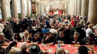 Dalle diocesi: per la giornata dei poveri la parola ai vescovi 