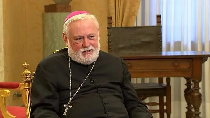 L'arcivescovo Paul Richard Gallagher, segretario vaticano per i rapporti con gli Stati |  | Twitter