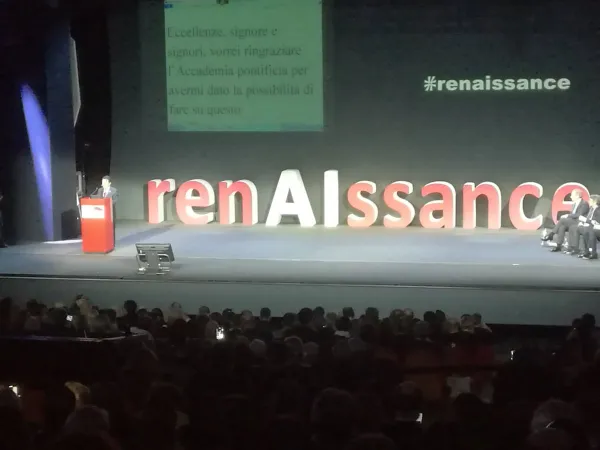 RenAIssance | Il palco del convegno RenAIssance, dove è stato lanciato l'appello per uno sviluppo etico dell'intelligenza artificiale | Twitter @PontAcademyLife