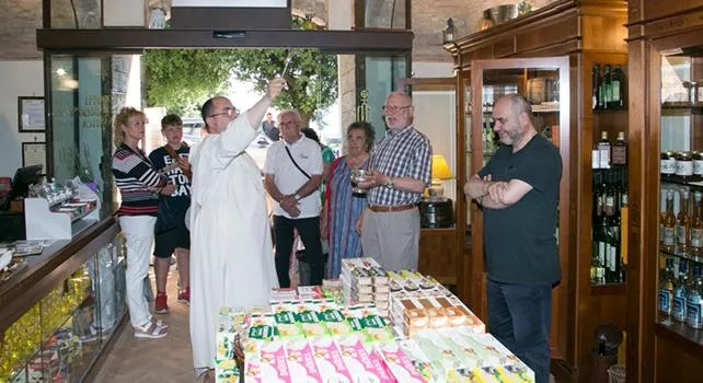Erboristeria Frati Assisi |  | Rivista San Francesco