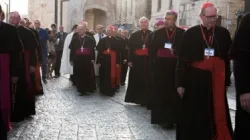 I vescovi europei in processione per le strade di Gerusalemme durante l'Assemblea Plenaria del CCEE del 2015 / Patriarcato Latino di Gerusalemme