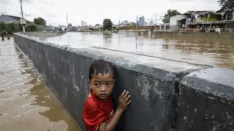Alluvioni in Indonesia, l'impegno della Caritas Italiana