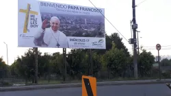 Un cartellone a Temuco celebra la prossima visita del Papa in Cile, mercoledì 17 gennaio 2018 / ACI Prensa