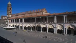 Faenza, piazza del Popolo / Wikimedia Commons