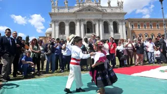 Roma: la Festa dei Popoli con il Cardinale Pietro Parolin