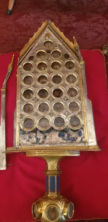 Le reliquie ritrovate  |  | Arcidiocesi Siena -Colle di Val D'Elsa - Montalcino