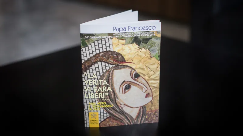 Messaggio di Papa Francesco  | La copertina del messaggio di Papa Francesco per la Giornata Mondiale delle Comunicazioni Sociali 2018 | Sala Stampa della Santa Sede 