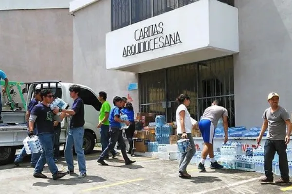 Gli aiuti della Caritas dopo l'eruzione in Guatemala / Caritastoledo.com