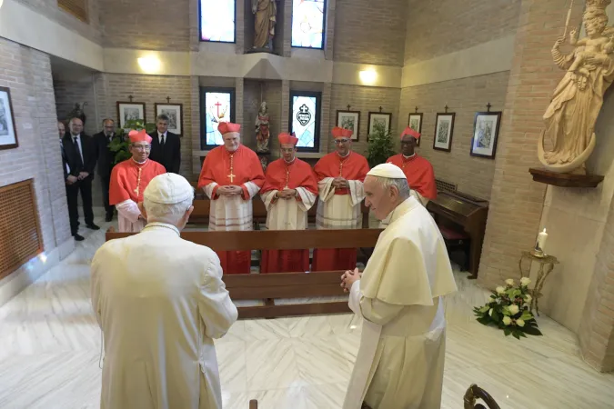 Papa Francesco, Papa Benedetto e i cinque nuovi cardinali |  | OR- Sala Stampa della Santa Sede