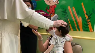 Papa Francesco in visita al Reparto di Oncologia Pediatrica del Gemelli
