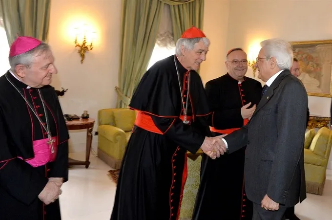 Il Presidente Mattarella con i Cardinali Menichelli e Montenegro |  | Presidenza della Repubblica