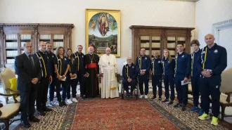 Papa Francesco incontra Athletica Vaticana: "Testimoniate la cultura della Fraternità"