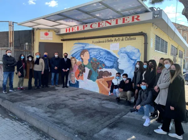 I murales all'Help Center |  | Caritas Catania
