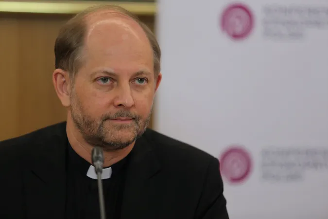 P. Leszek Gęsiak SJ, Portavoce della Conferenza Episcopale polacca |  |  episkopat.pl