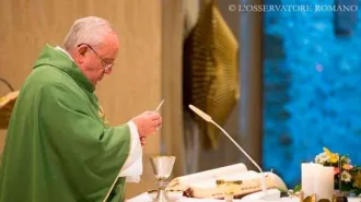 Il Papa: “Il primo passo della conversione è accusare se stessi, non gli altri”