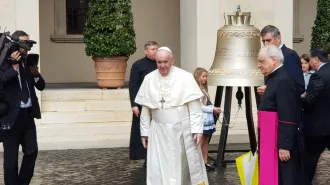 La campana “La Voce dei non Nati” benedetta da Papa Francesco