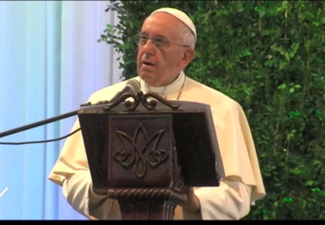 Il Papa ai religiosi a Santa Cruz |  | CTV