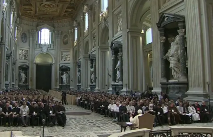 papa Francesco Laterano | Papa Francesco parla ai sacerdoti | CTV