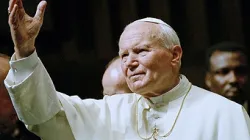 San Giovanni Paolo II / 