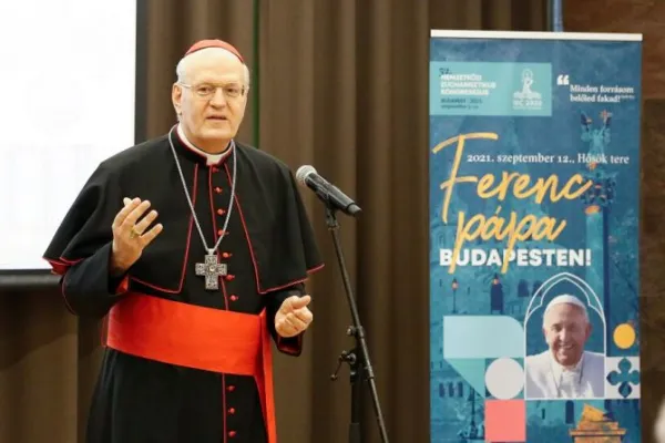 Il Cardinale Erdo durante una conferenza stampa per il Congresso Eucaristico Internazionale /  IEC 2021 Budapest