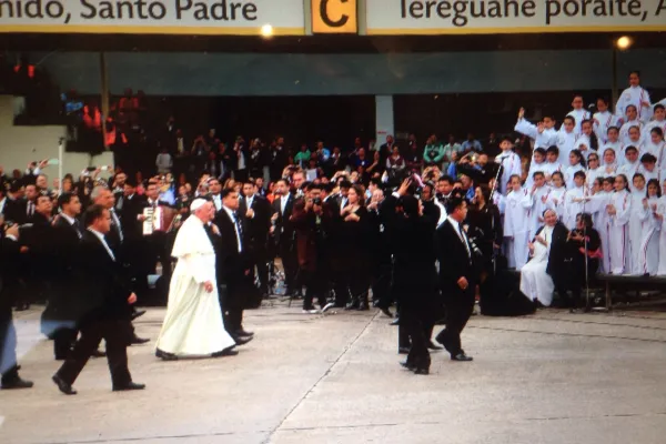 Papa Francesco in Paraguay, Cerimonia di benvenuto, Asunciòn, 11 luglio 2015 / Alan Holdren / CNA
