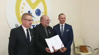 La Polonia premia i difensori della vita e dell’infanzia in Italia 