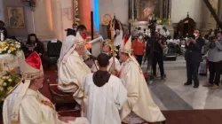 Il momento dell'ordinazione del vescovo Lurati da parte del Cardinale Sandri, Cairo, 30 ottobre 2020 / Congregazione per le Chiese Orientali