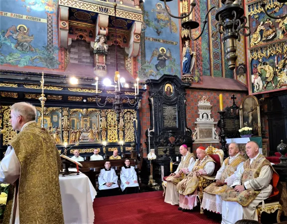 La messa celebrata a Cracovia  |  | Don Daniel Luka