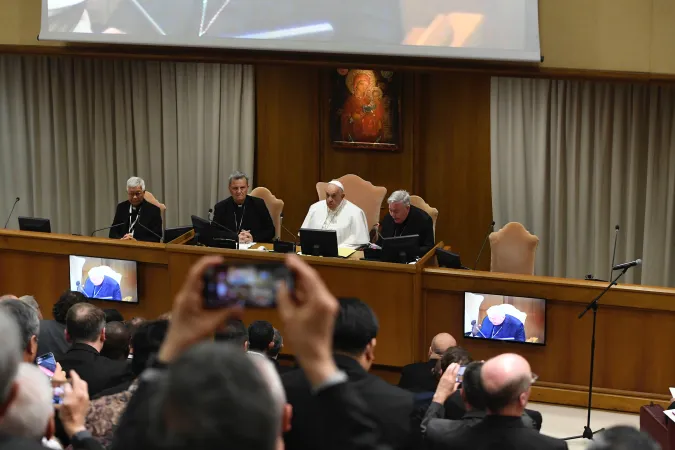 Papa Francesco e i parroci del mondo |  | Vatican Media