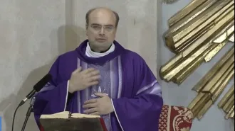 Monsignor Manto: "Questa Pasqua sia davvero il nostro passaggio dalla morte alla vita" 