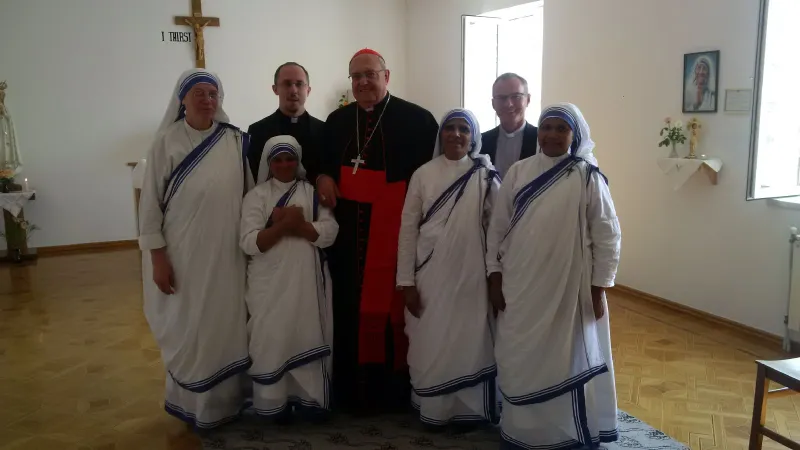 Il cardinale Sandri visita le Suore di Madre Teresa  |  | Congregazione per le Chiese Orientali 