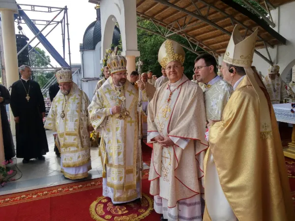 Il Cardinale Sandri in Ucraina | Il Cardinale Sandri durante la Messa al santuario di Zarvanytsia,16 luglio 2017 | Congregazione delle Chiese Orientali