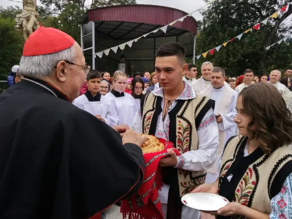 Alcune immagini della visita del cardinale Sandri in Romania |  | Congregazione per le Chiese Orientali 