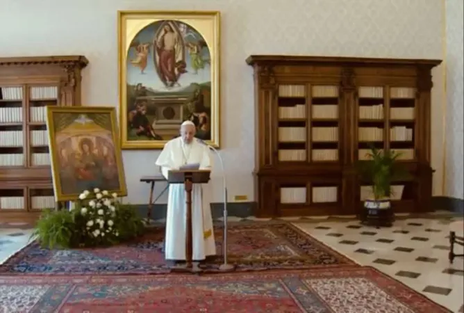 Il Papa durante Angelus  |  | Vatican Media / ACI Group