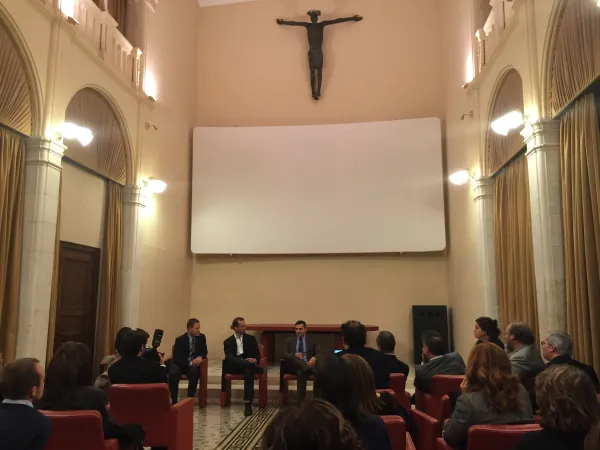 La conferenza e la proiezione di Risorto in Vaticano  |  | AA