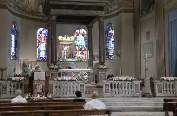 Da Velletri, Monsignor Apicella celebra la Messa  |  | tv2000