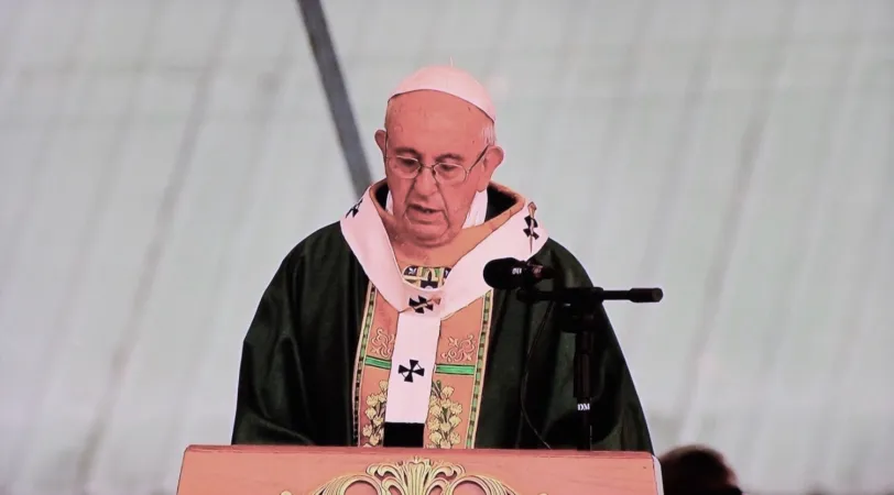Il Papa presiede la Messa al Kyaikkasan Ground  |  | Edward Pentin CNA